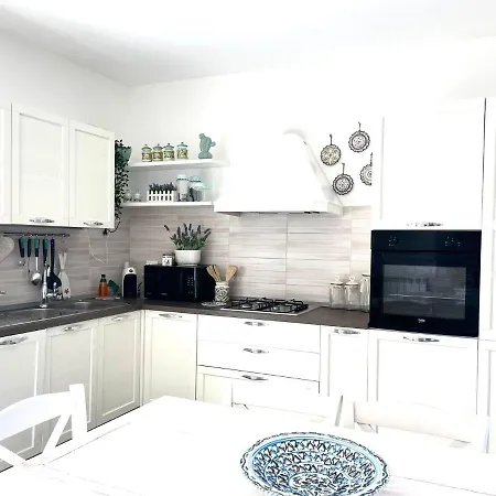 Dom wakacyjny Astrea Apartament *